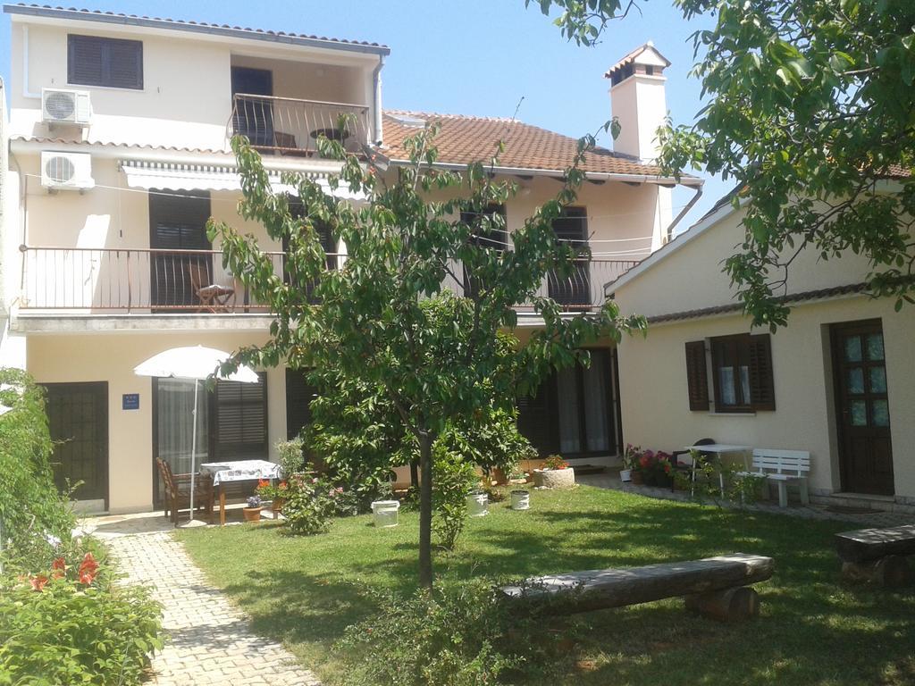 Apartmani Otavio Rovinj Exterior photo